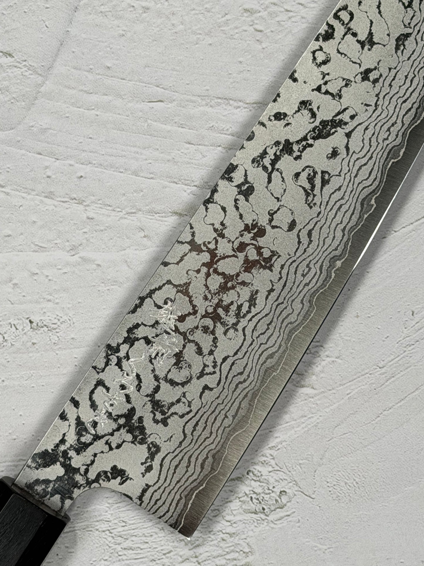 Makoto Kurosaki - VG7 Damascus Gyuto 210mm